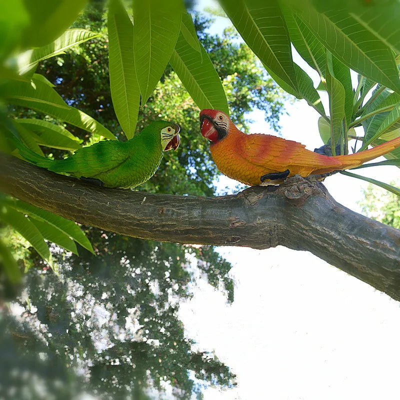 🦜 Resin Parrot Wall-Mounted Statue – Vibrant Outdoor & Indoor Garden Decor