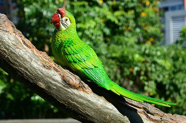 🦜 Resin Parrot Wall-Mounted Statue – Vibrant Outdoor & Indoor Garden Decor