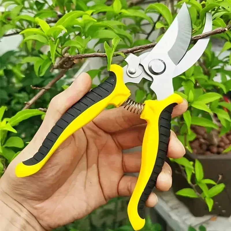 Professional Bypass Pruning Shears – Sharp Garden Scissors & Tree Trimmers