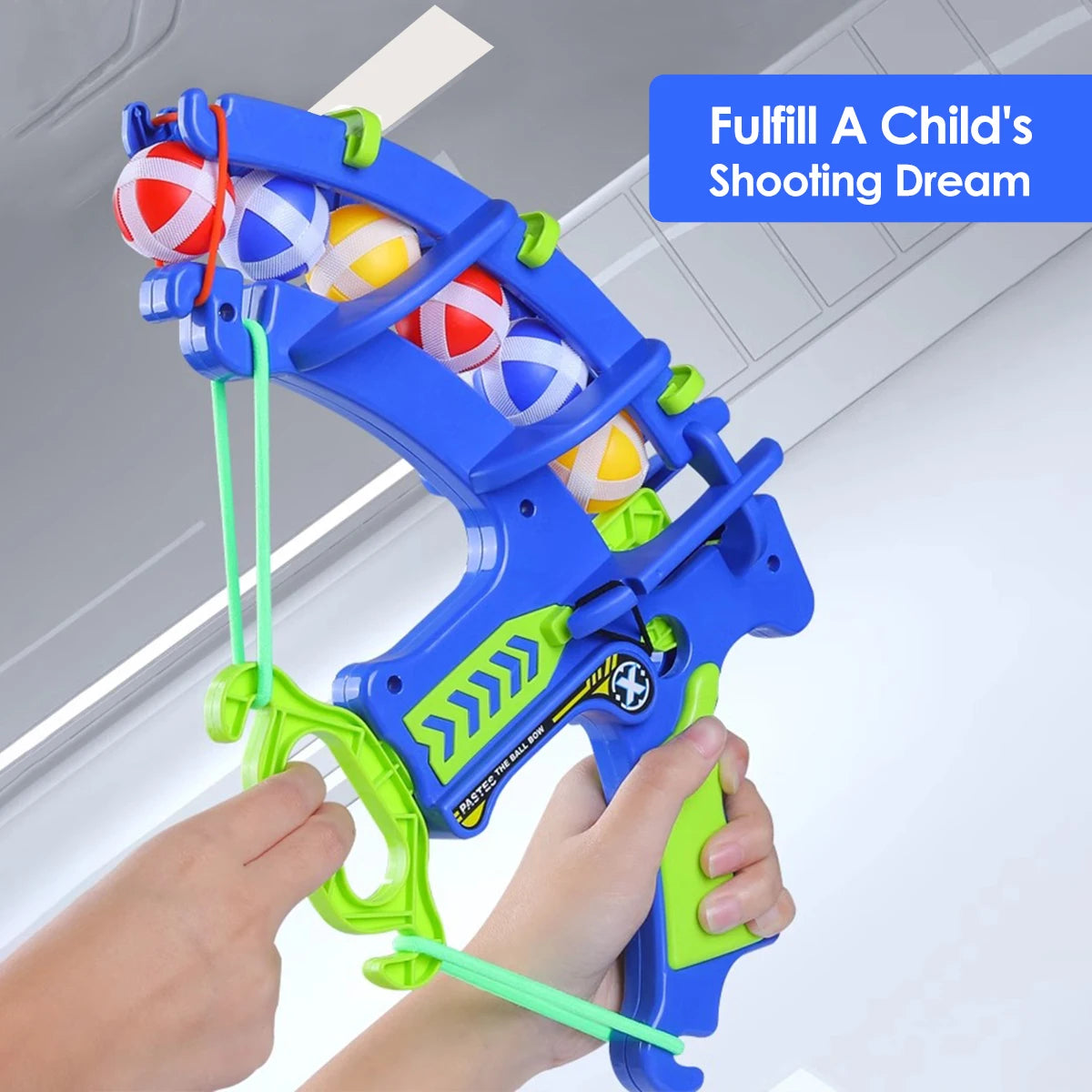Kids Indoor/Outdoor Slingshot Target Game – Fun Throwing Toy with Sticky Ball Dartboard